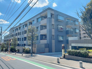 【外観】 | ご自宅から現地まで、当社スタッフがお車にて、「お迎え・お送り」をしております。ぜひお気軽にお問い合わせくださいませ♪