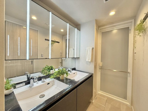 【独立洗面台】