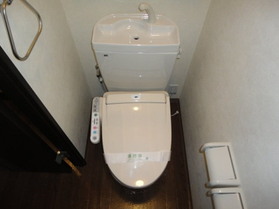 【トイレ】 | メイプル・ガーデン | シャワー付トイレ