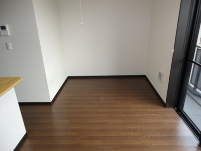 【居間・リビング】 | メイプル・ガーデン | リビング