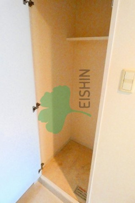 【浴室】 | No.72　HARBOR EAST TOWER(No.72　ハーバーイーストタワー) | 洗濯機置き場です。