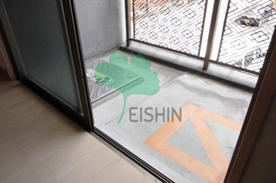 【バルコニー】 | エルフィナ上呉服町 | 日当たりの良いバルコニーです！