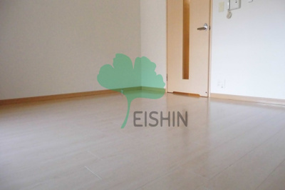 【居間・リビング】 | エルフィナ上呉服町 | アレンジ自由自在の広々空間です！