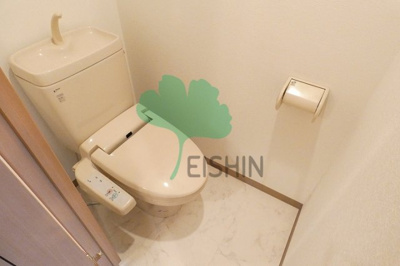 【トイレ】 | S-FORT福岡県庁前(エスフォート福岡県庁前) | 清潔感のあるトイレです。