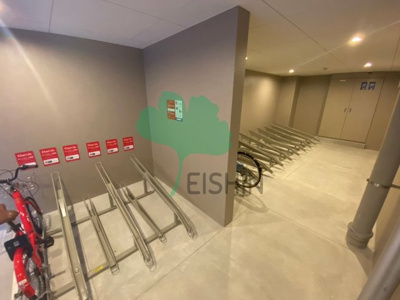  | アルティザ大橋駅前