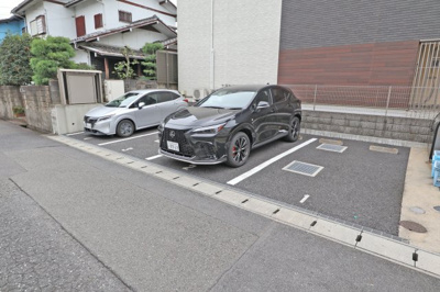 【駐車場】 | アレキサンドライト