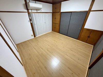 【洋室】 | ハウス惣社