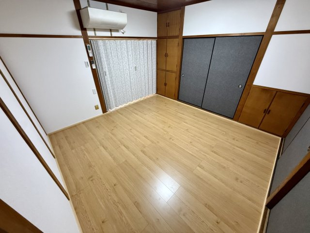 【洋室】 | ハウス惣社