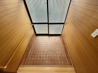 【玄関】 | ハウス惣社