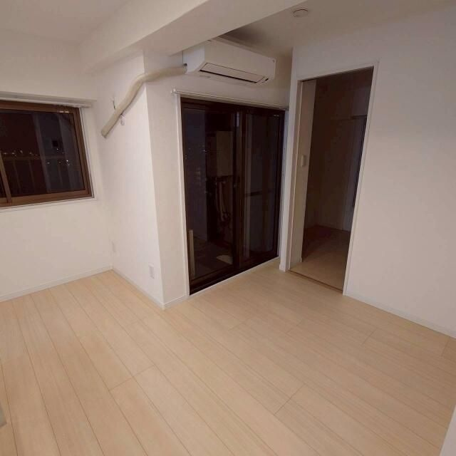 西船橋ファミリーマンションの居間・リビング