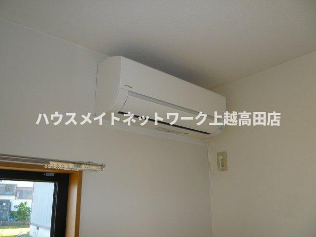キューブ滝寺Ａの設備|エアコン（参考同型キューブ滝寺Ｂ室内写真）