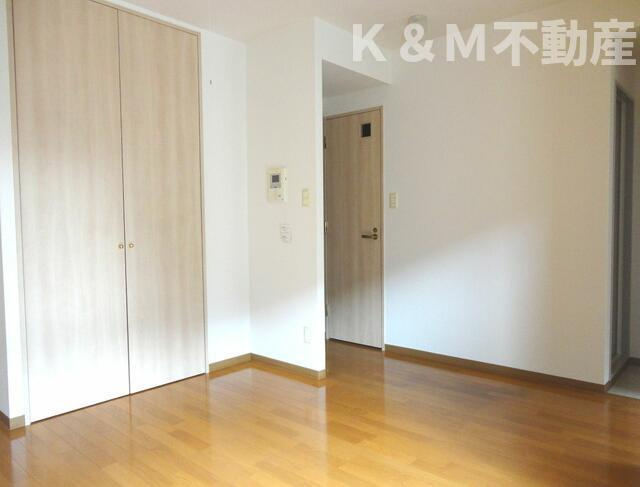 クレストガーデン柏壱番館の居間・リビング|※別部屋参考写真となります。 