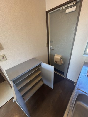 【玄関】プレステージ三番館