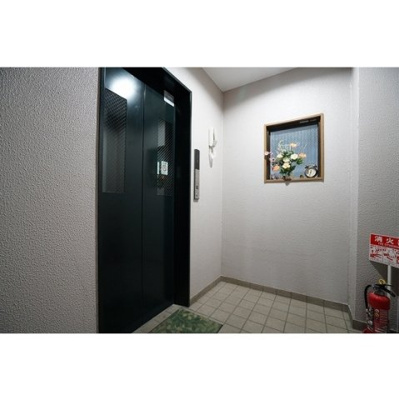 【外観】 | ファインコーポ平井 | エレベーターホール