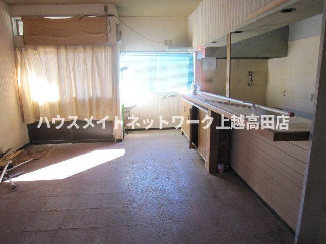 大貫１丁目店舗兼貸家の内装|店舗部分