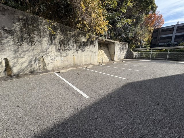 【駐車場】 | マインズ・コム高槻天神