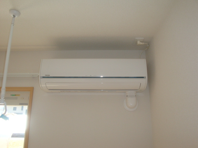 オアシスの設備|リビングエアコン