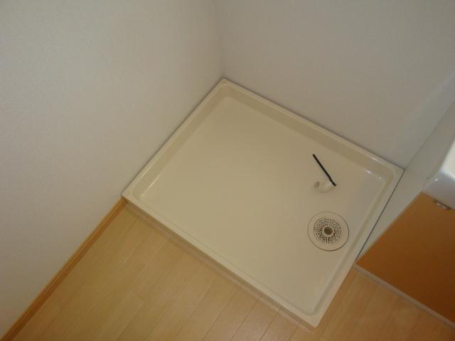 オアシスのその他|室内洗濯機置場