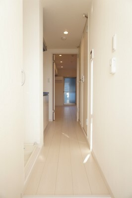 リブリ・習志野鷺沼の玄関