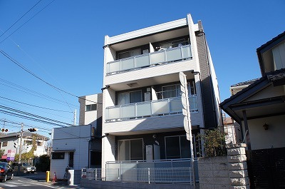 リブリ・Salvador