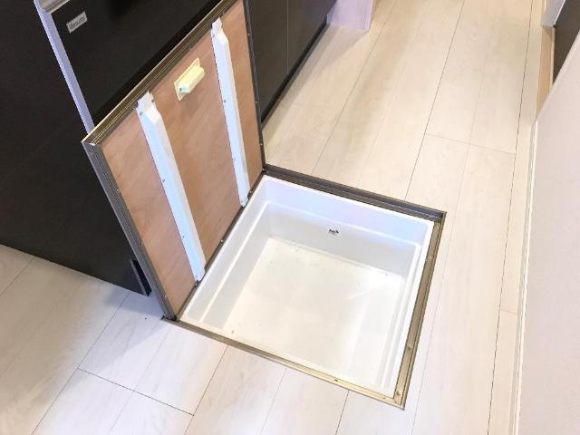 ビスカリア猫洞の収納|床下収納