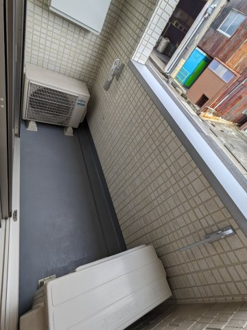 フォーラムエスのバルコニー