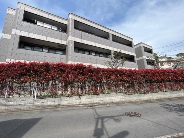 ルミナス成城の外観|外観写真（昼）