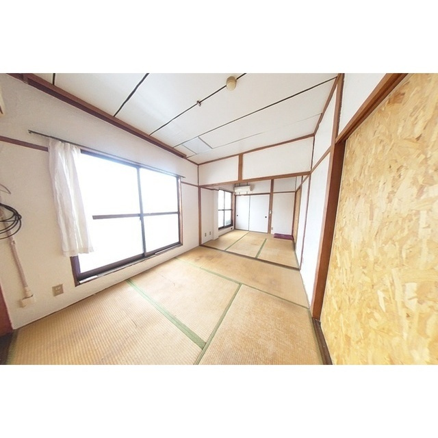 北方町北方MK住居付店舗の内装