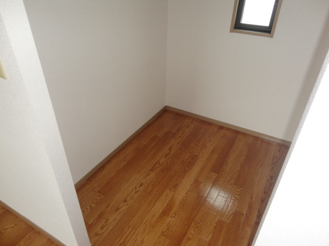 シャリテ馬見の収納