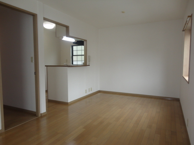 シャリテ馬見の居間・リビング