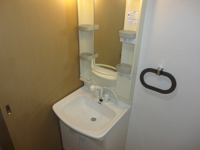 シャリテ馬見の洗面所