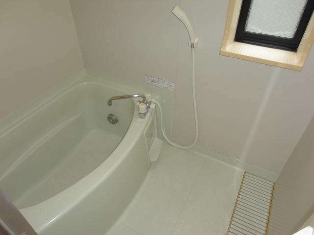 シャリテ馬見の浴室