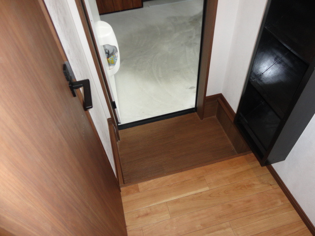 ステイザハウス王寺の玄関