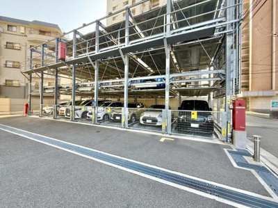 【駐車場】 | サンメゾン堺浅香駅前 | お車の出し入れも楽々ですね♪現地駐車場部分になります！
