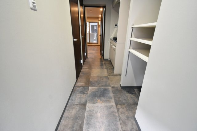 Lustore西宮北口2号棟のその他|クロスや床はパターンいろいろあります