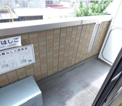 【バルコニー】 | 中根ヒルズ | 自転車置場