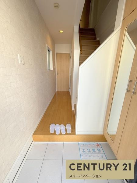 大正区平尾3丁目中古戸建の玄関