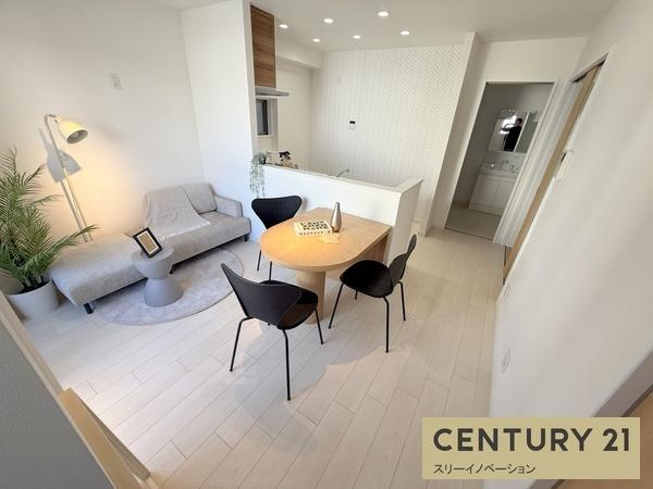 大正区平尾3丁目中古戸建の居間・リビング