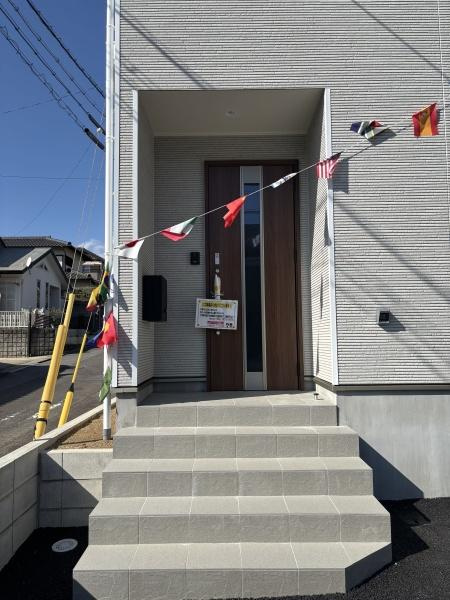 岡崎市細川町第13　全2棟・1号棟の玄関|訪れる人を心地よく迎え入れます。
