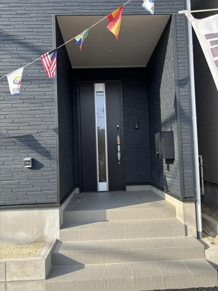 高浜市向山町第6　全3棟・2号棟の玄関|施工例