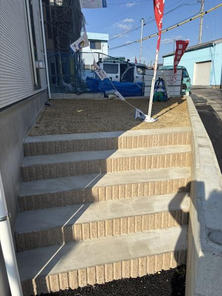 岡崎市上地町第7　全2棟・1号棟の庭|ウッドデッキやBBQ。想像が膨らむお庭