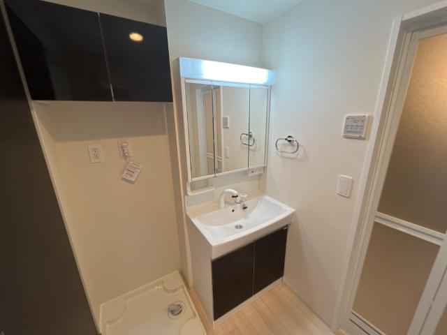 ヤングプリンスの洗面所|洗髪洗面化粧台