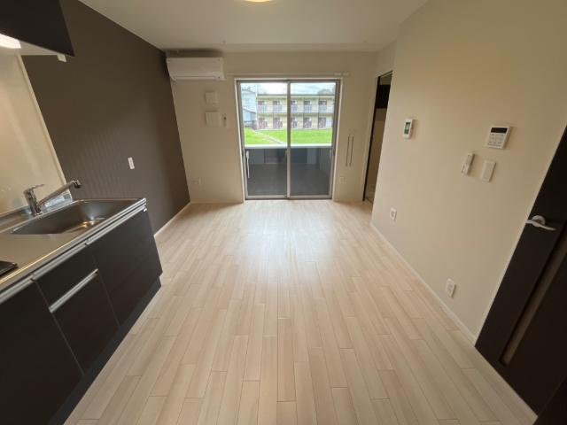 ヤングプリンスの居間・リビング|リビング