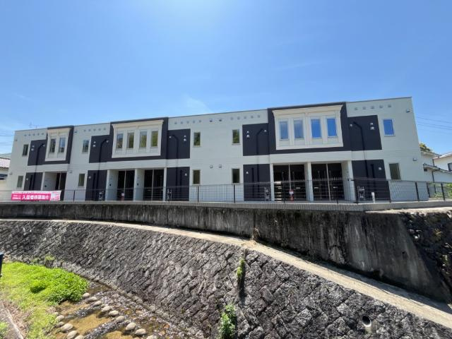 ヤングプリンスの外観|外観写真（昼）