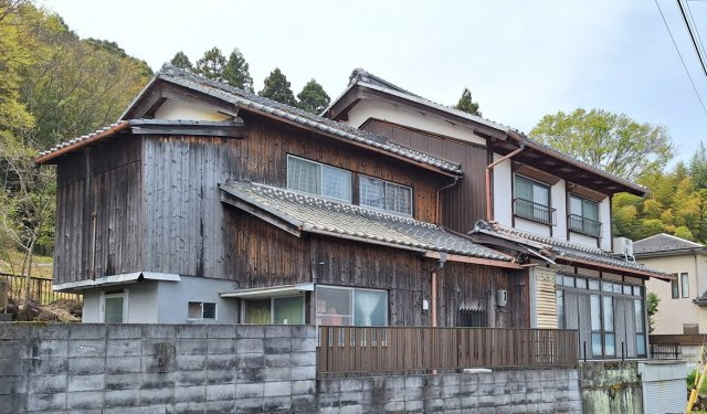平松戸建ての外観