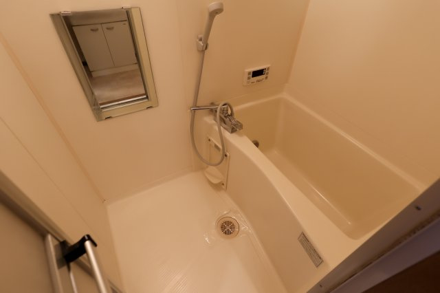 ラ・セゾンソレイユの浴室