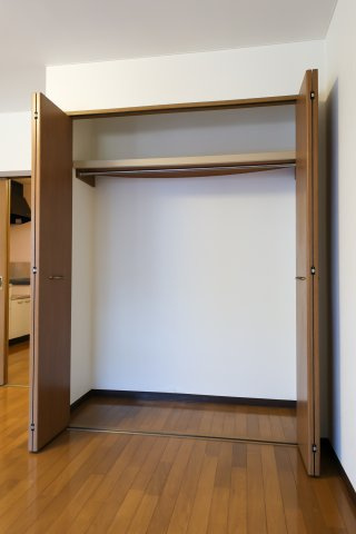 ラ・セゾンソレイユの収納|洋室収納