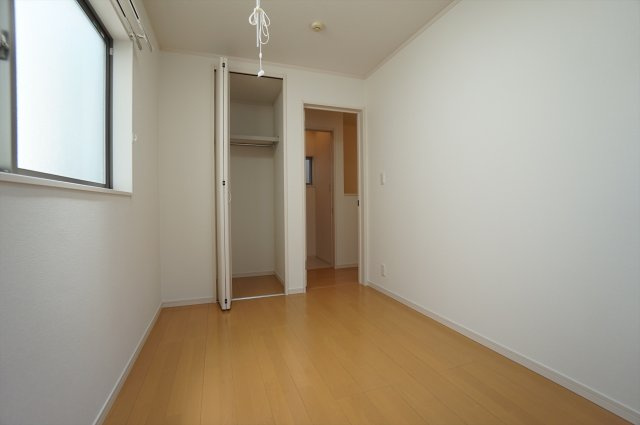 ふじみ野市苗間戸建（JTI)の収納|洋室5帖