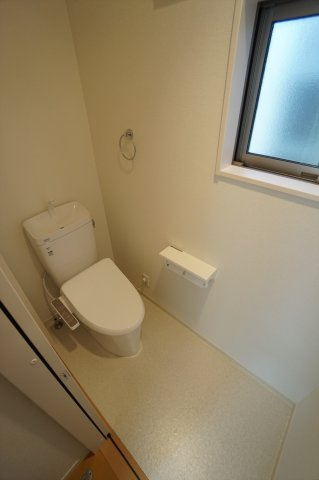 ふじみ野市苗間戸建（JTI)のトイレ