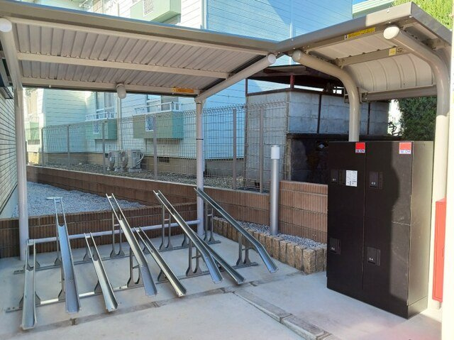 ル・トロのその他